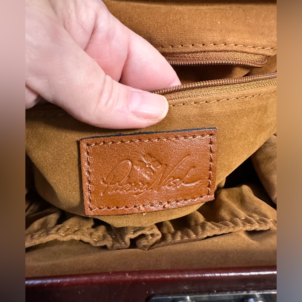 Patricia Nash leather satchel with large pocketbook/change purse - Picture 10 of 11